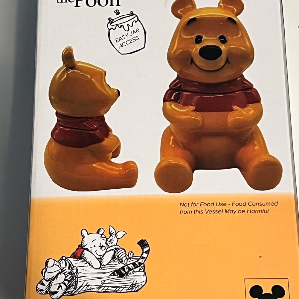 New Disney Winnie the Pooh Ceramic storage Jar - Picture 4 of 7